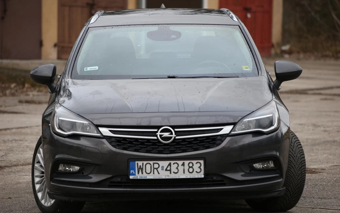Opel Astra cena 30000 przebieg: 224330, rok produkcji 2016 z Pszów małe 704